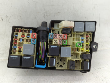 2017 Ford Escape Fusebox Fuse Box Panel Relay Module P/N:19648 000 001 GJ7T-14A076-BA, 21090 000 001 Fits OEM Used Auto Parts
