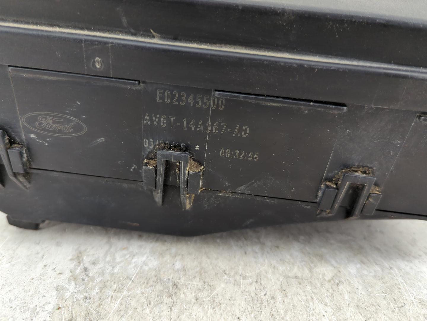 2017 Ford Escape Fusebox Fuse Box Panel Relay Module P/N:E02345500 AV6T-14A067-AD Fits OEM Used Auto Parts - Oemusedautopart