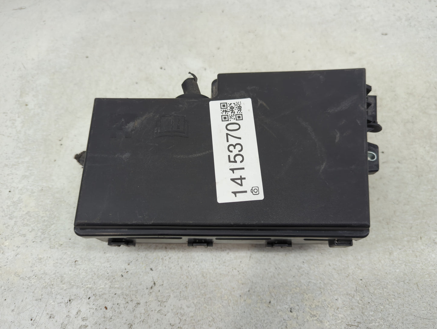 2017 Ford Escape Fusebox Fuse Box Panel Relay Module P/N:GJ7T-14A076-BA Fits OEM Used Auto Parts - Oemusedautoparts1.com