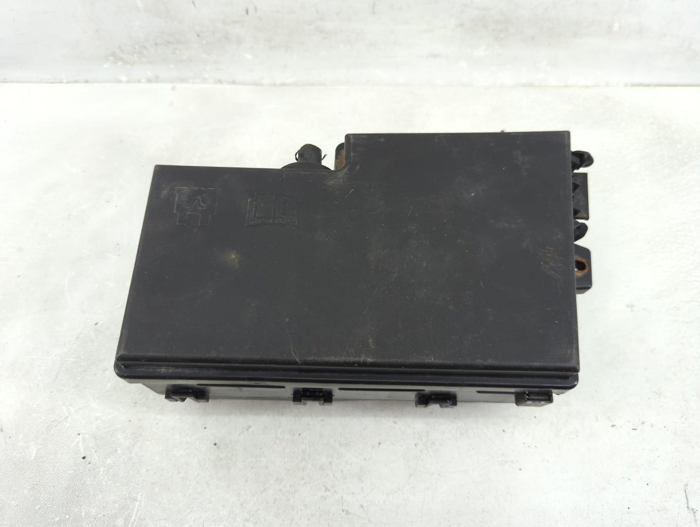 2017 Ford Escape Fusebox Fuse Box Panel Relay Module P/N:AV6T-14A067-AD Fits OEM Used Auto Parts - Oemusedautoparts1.com