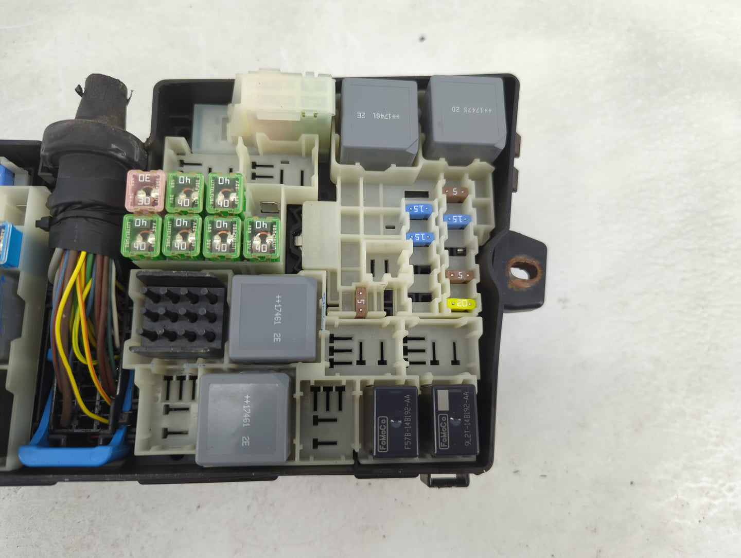 2017 Ford Escape Fusebox Fuse Box Panel Relay Module P/N:AV6T-14A067-AD Fits OEM Used Auto Parts - Oemusedautoparts1.com