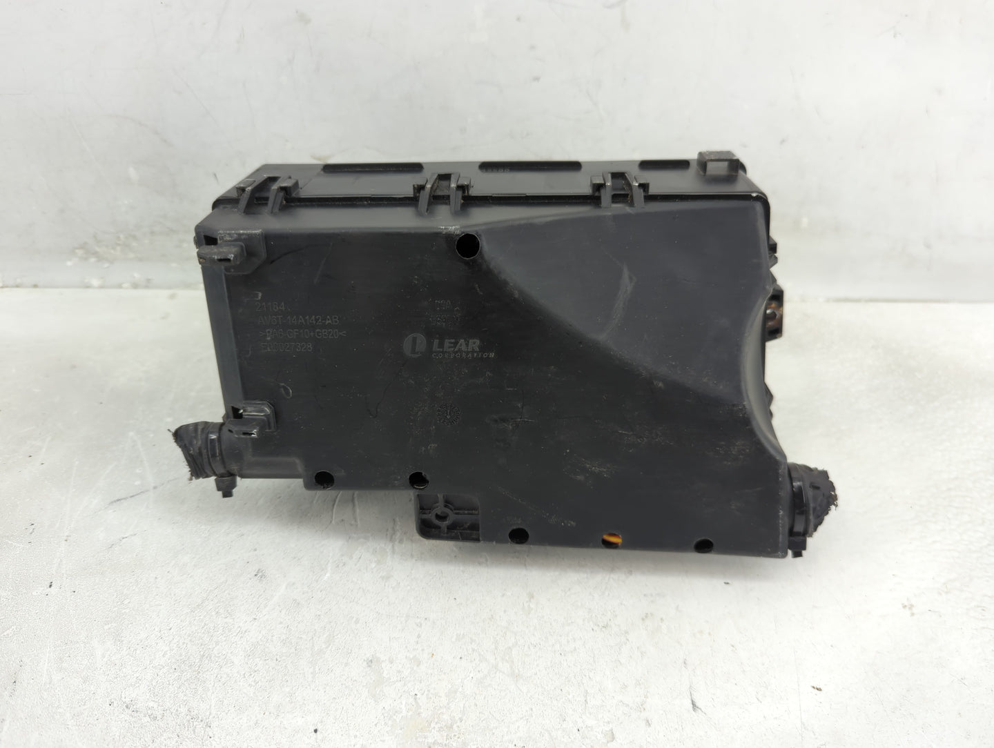 2017 Ford Escape Fusebox Fuse Box Panel Relay Module P/N:AV6T-14A067-AD Fits OEM Used Auto Parts - Oemusedautoparts1.com