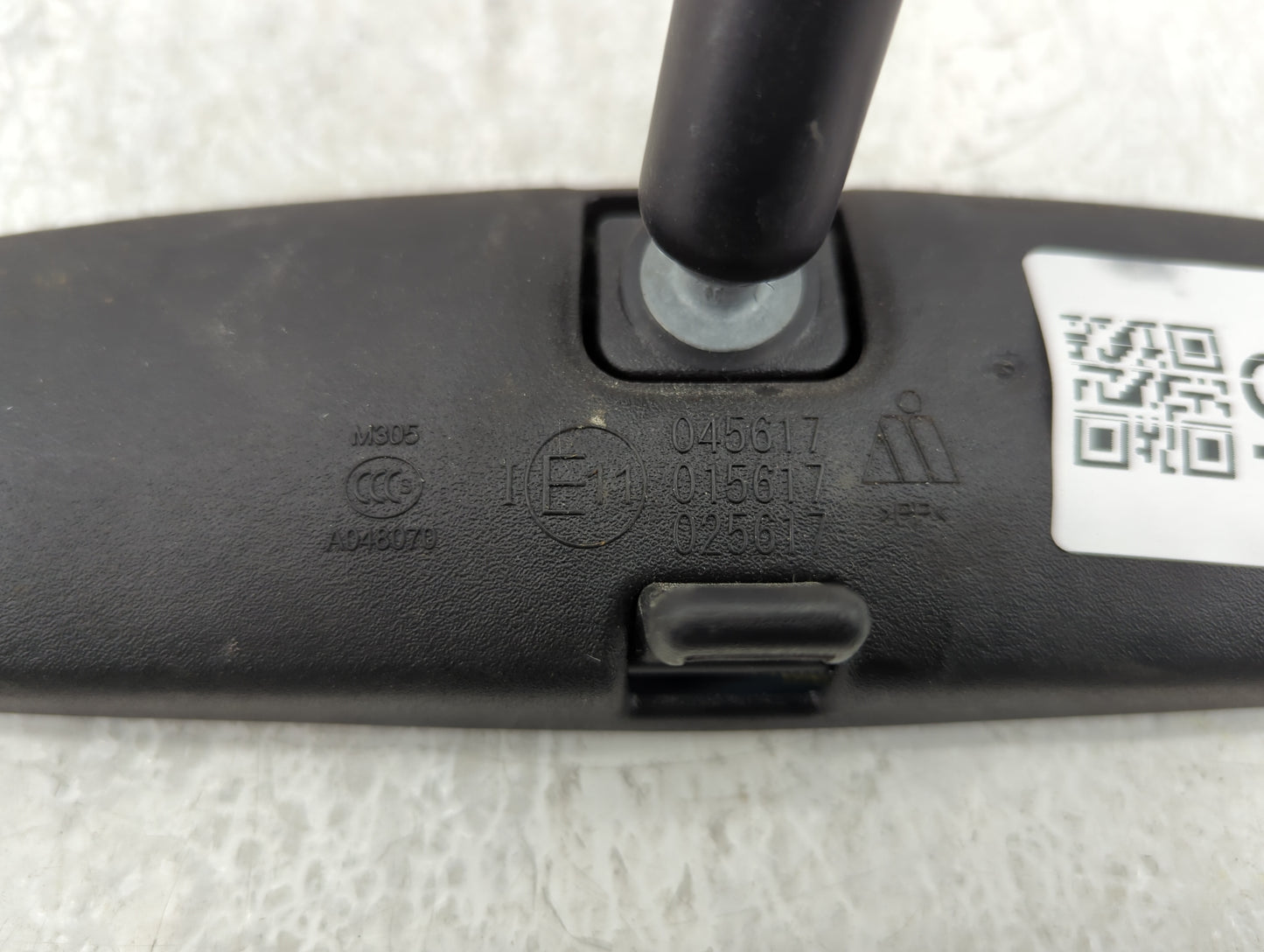 2017-2019 Ford Escape Interior Rear View Mirror Replacement OEM P/N:045617 015617, 025617 Fits Fits 2015 2016 2017 2018 2019