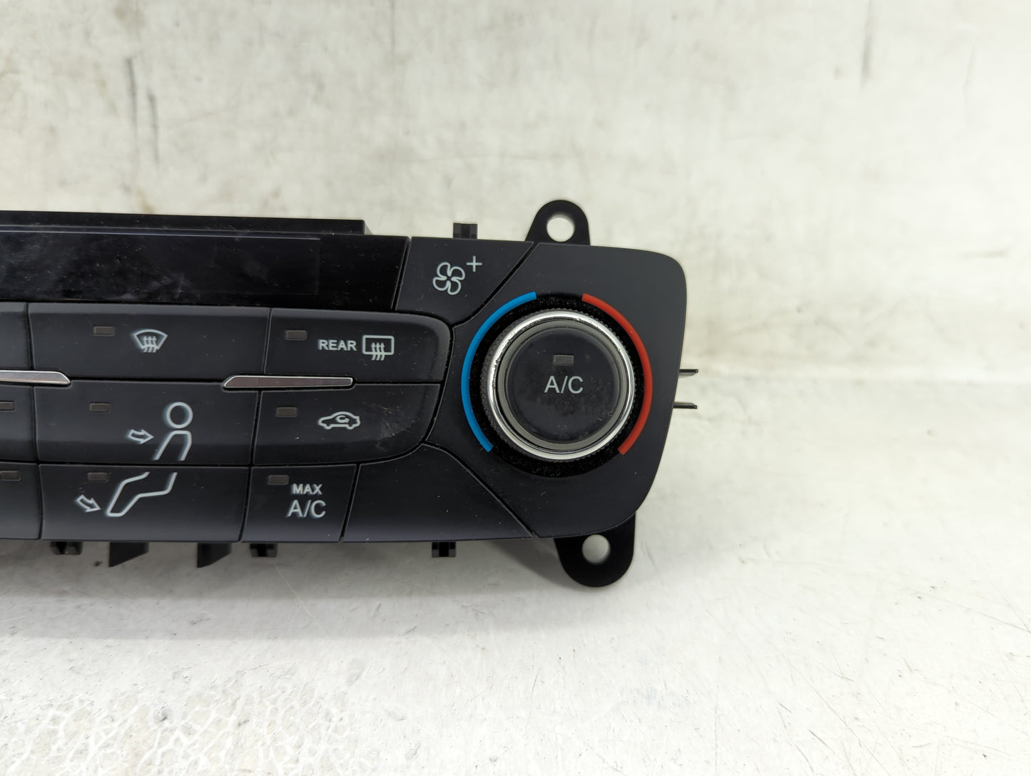2017 Ford Escape Climate Control Module Temperature AC/Heater Replacement P/N:GJ5T-18C612-AC Fits OEM Used Auto Parts - Oemu