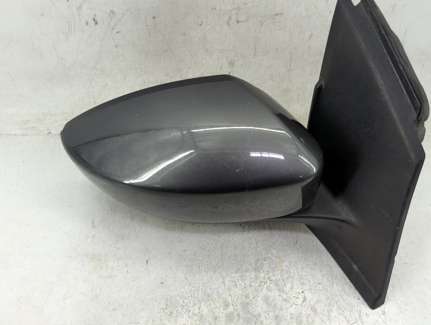 2017-2019 Ford Escape Passenger Side View Mirror - Right Door Mirror OEM Used - Oemusedautoparts1.com