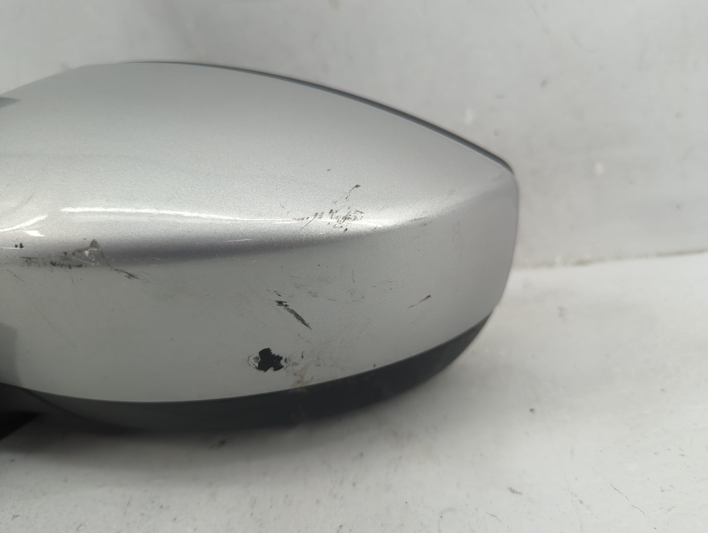 2017-2019 Ford Escape Driver Side View Mirror - Left Door Mirror OEM Used - Oemusedautoparts1.com