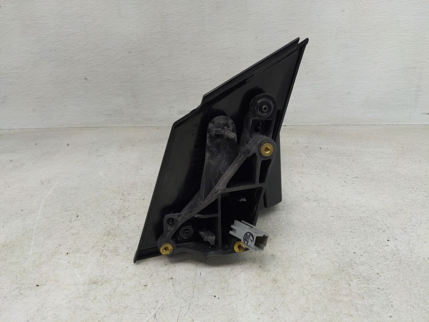 2017-2019 Ford Escape Passenger Side View Mirror - Right Door Mirror OEM Used - Oemusedautoparts1.com