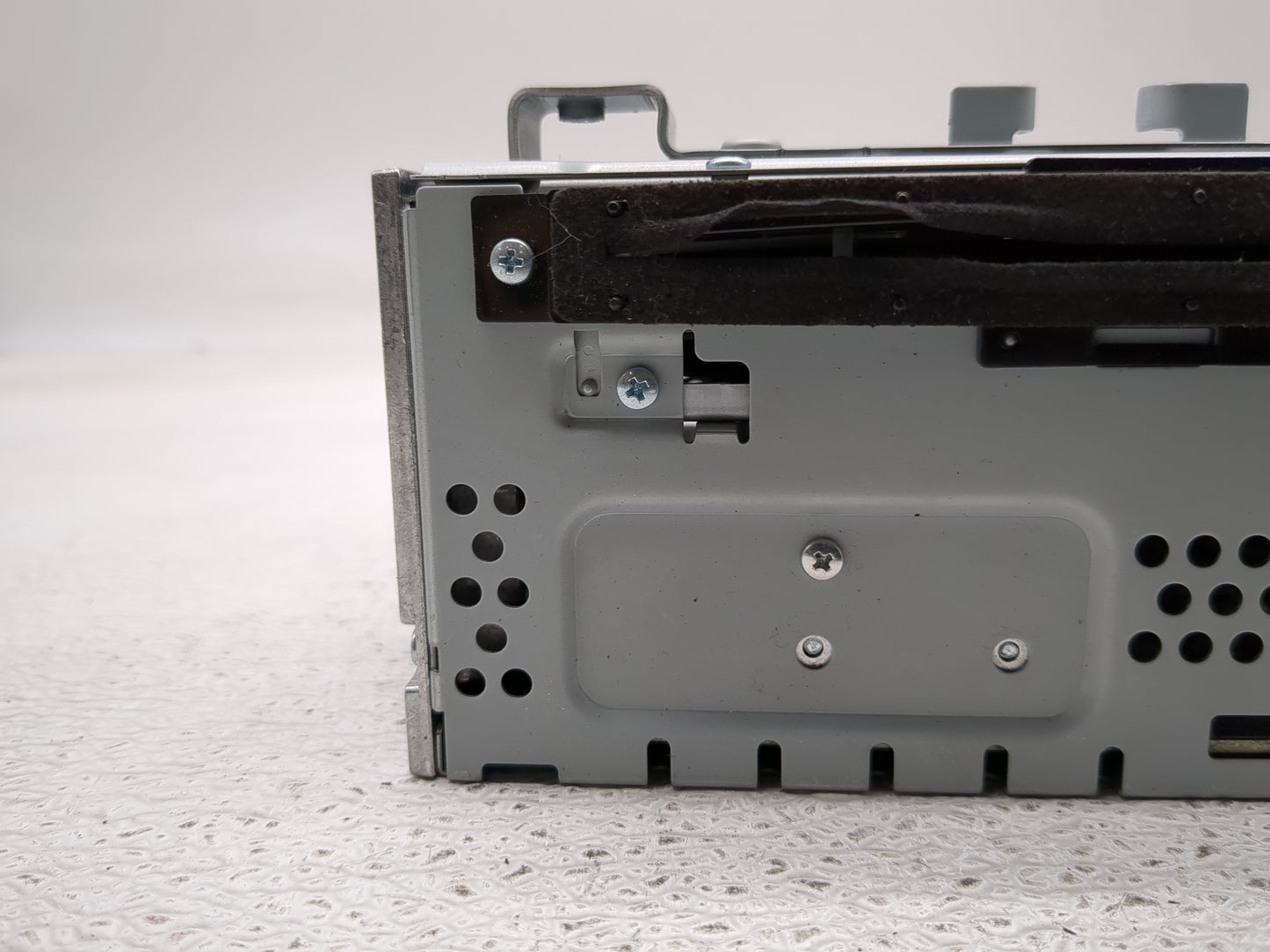 2017 Ford Escape Radio AM FM Cd Player Receiver Replacement P/N:GJ5T-19C107-BD Fits OEM Used Auto Parts - Oemusedautoparts1.
