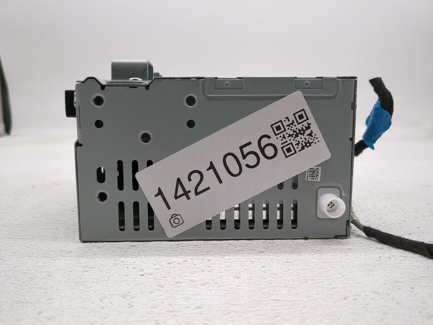 2017 Ford Escape Radio AM FM Cd Player Receiver Replacement P/N:GJ5T-19C107-BD Fits OEM Used Auto Parts - Oemusedautoparts1.