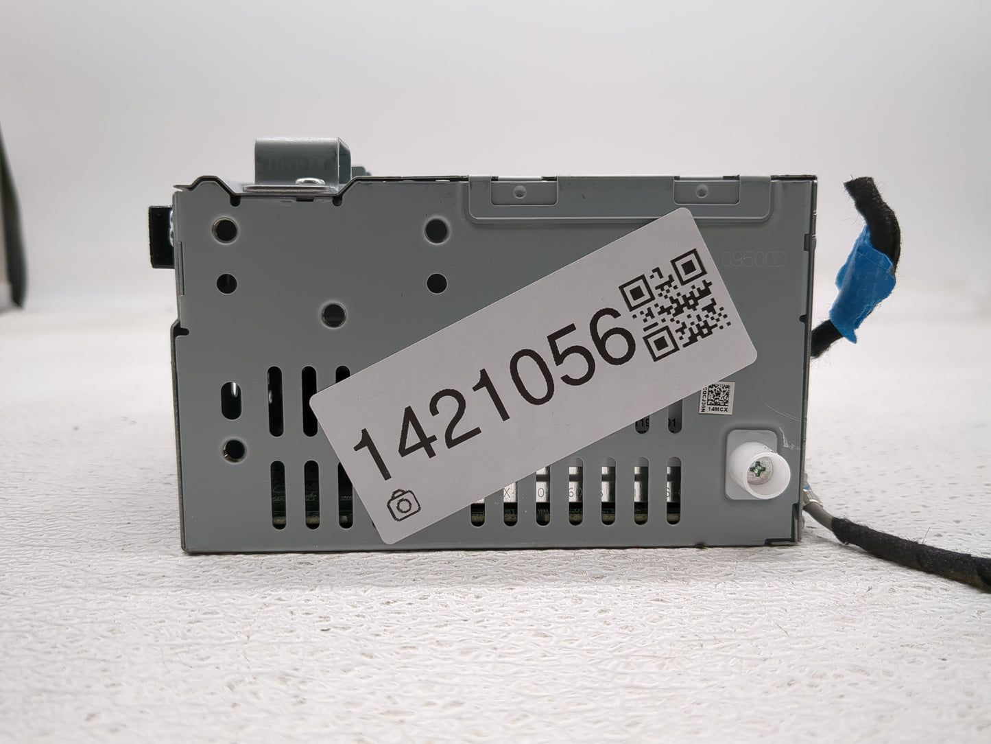 2017 Ford Escape Radio AM FM Cd Player Receiver Replacement P/N:GJ5T-19C107-BD Fits OEM Used Auto Parts - Oemusedautoparts1.