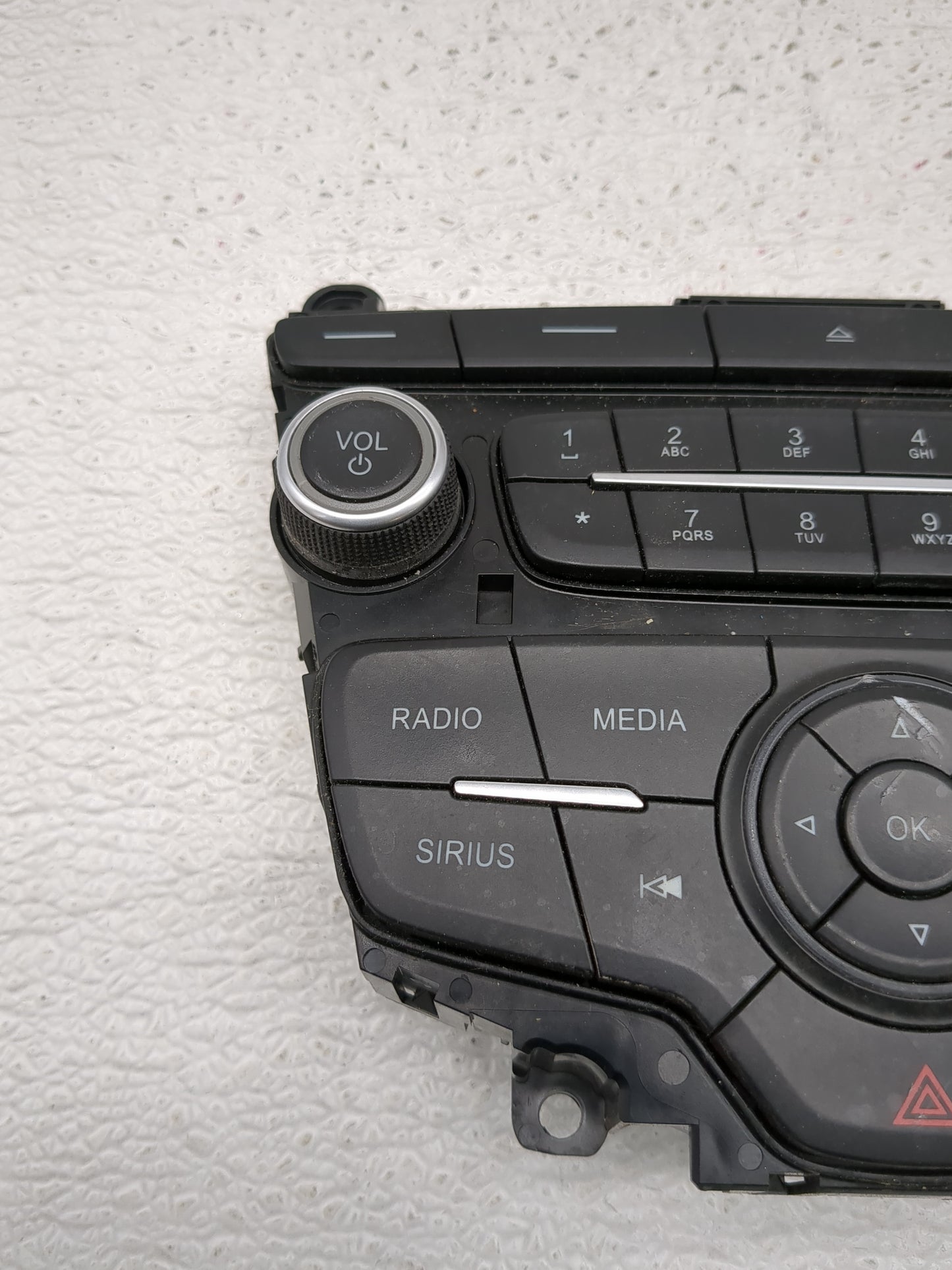 2017-2019 Ford Escape Radio Control Panel - Oemusedautoparts1.com