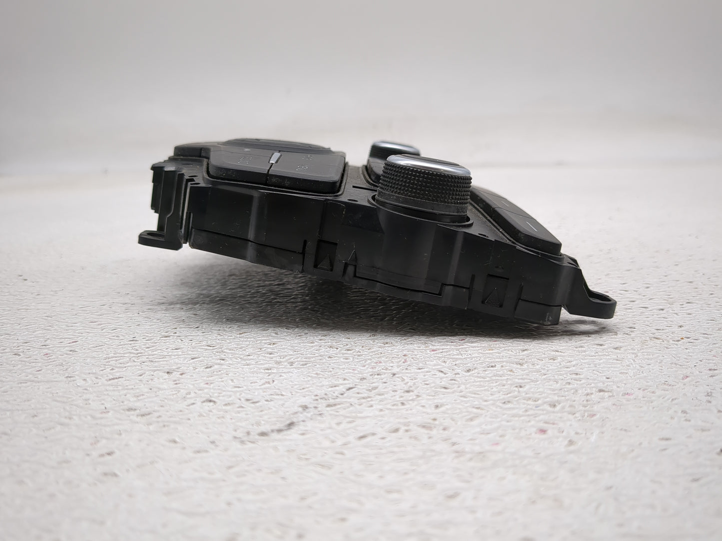 2017-2019 Ford Escape Radio Control Panel - Oemusedautoparts1.com