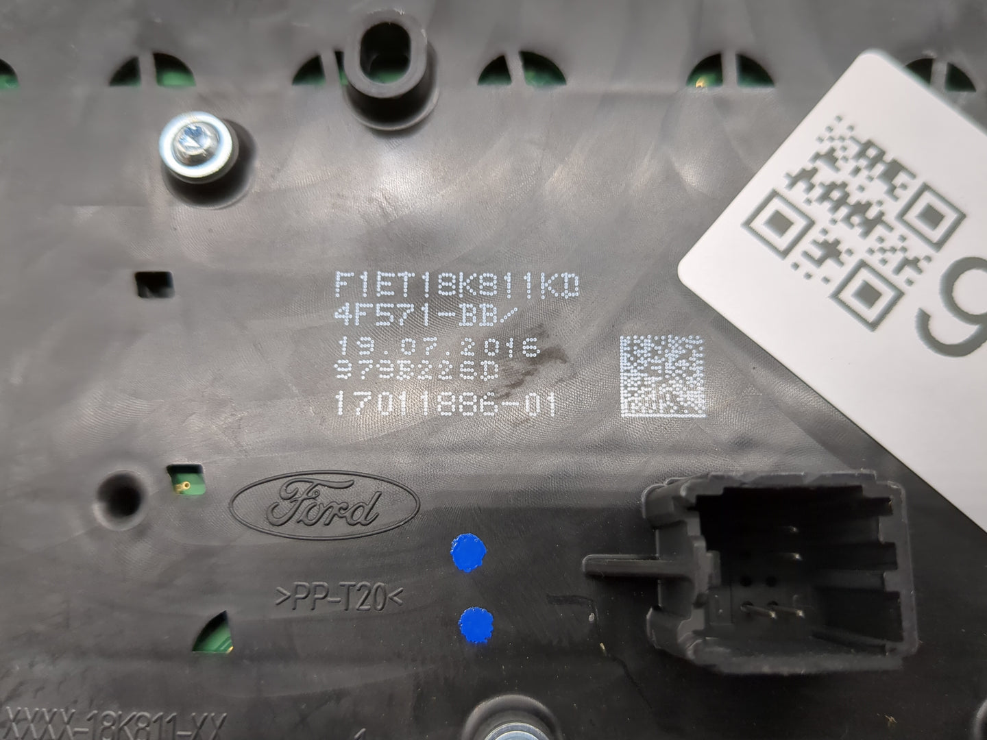 2017-2019 Ford Escape Radio Control Panel - Oemusedautoparts1.com