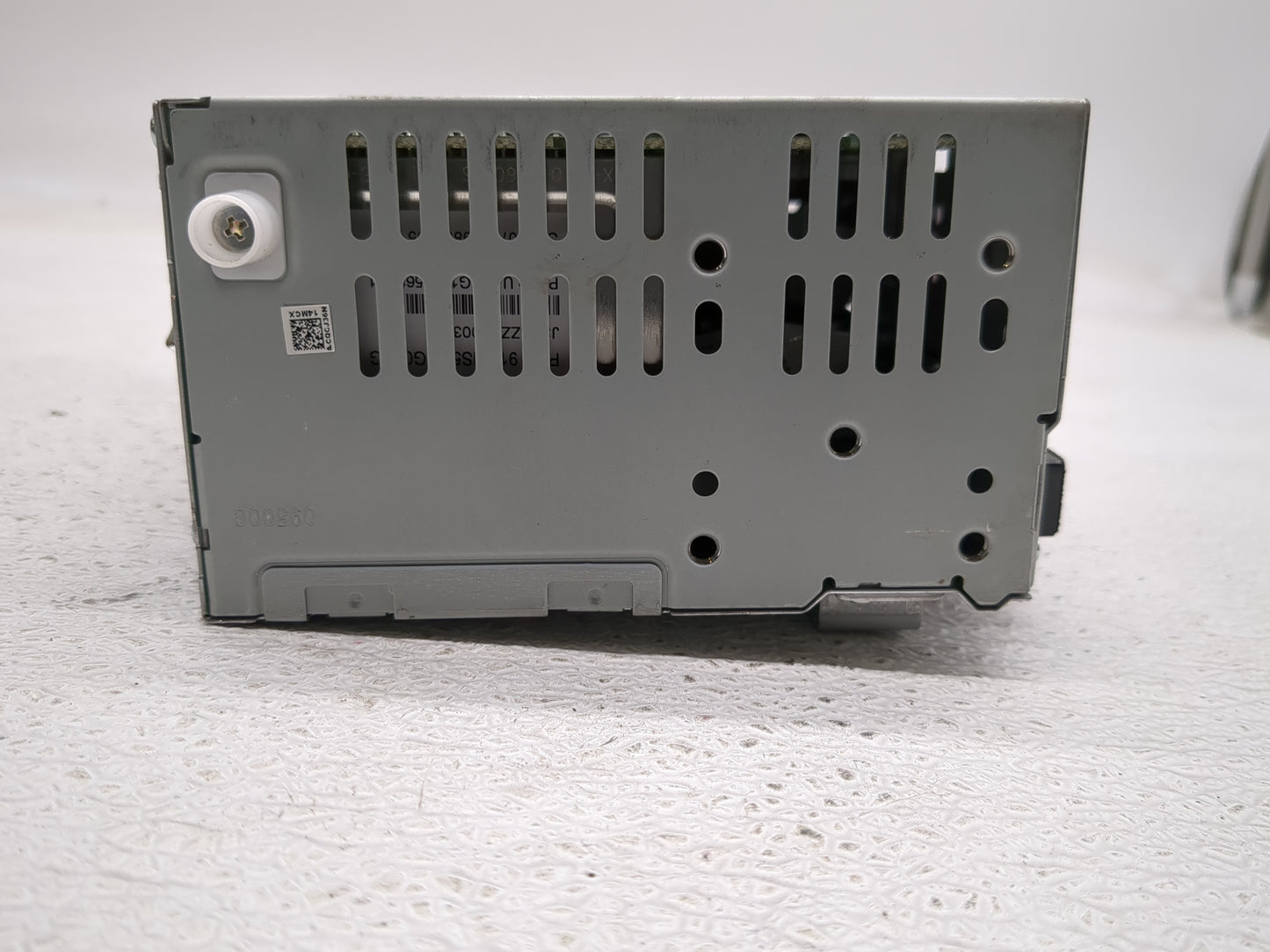 2015-2019 Ford Escape Radio AM FM Cd Player Receiver Replacement P/N:GJ5T-19C107-BD Fits Fits 2015 2016 2017 2018 2019 OEM U
