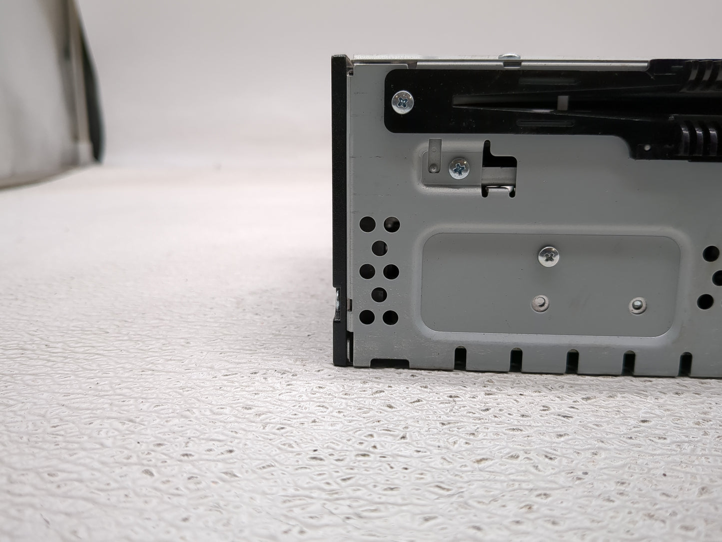 2017-2019 Ford Escape Radio AM FM Cd Player Receiver Replacement P/N:GJ5T-19C107-DD Fits Fits 2017 2018 2019 OEM Used Auto P