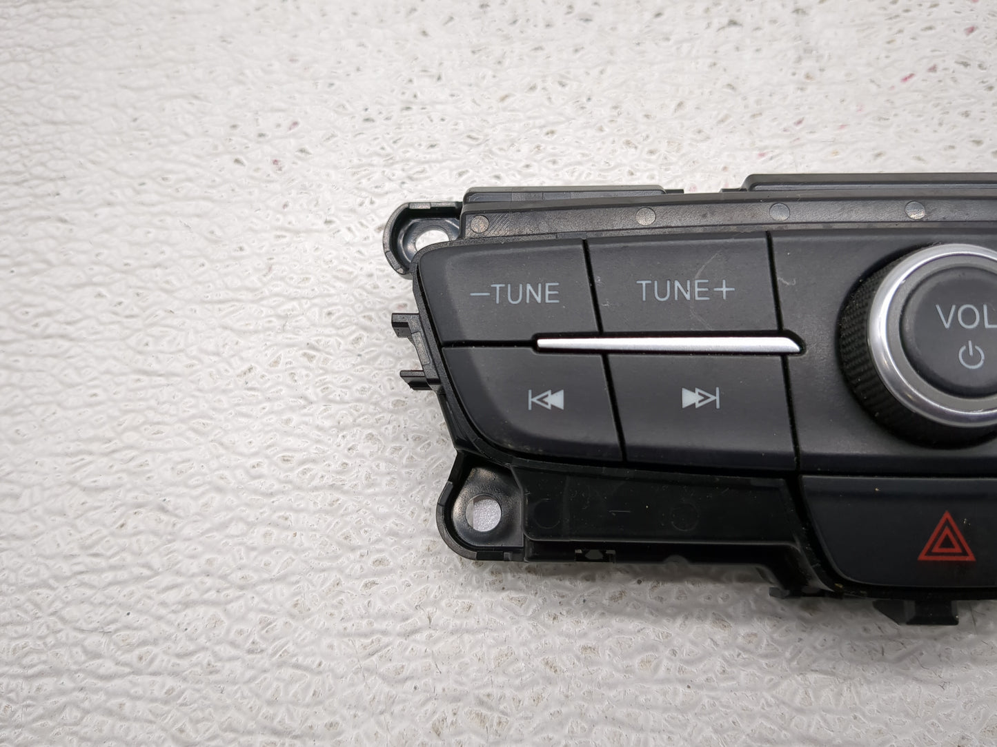 2017-2019 Ford Escape Radio Control Panel - Oemusedautoparts1.com