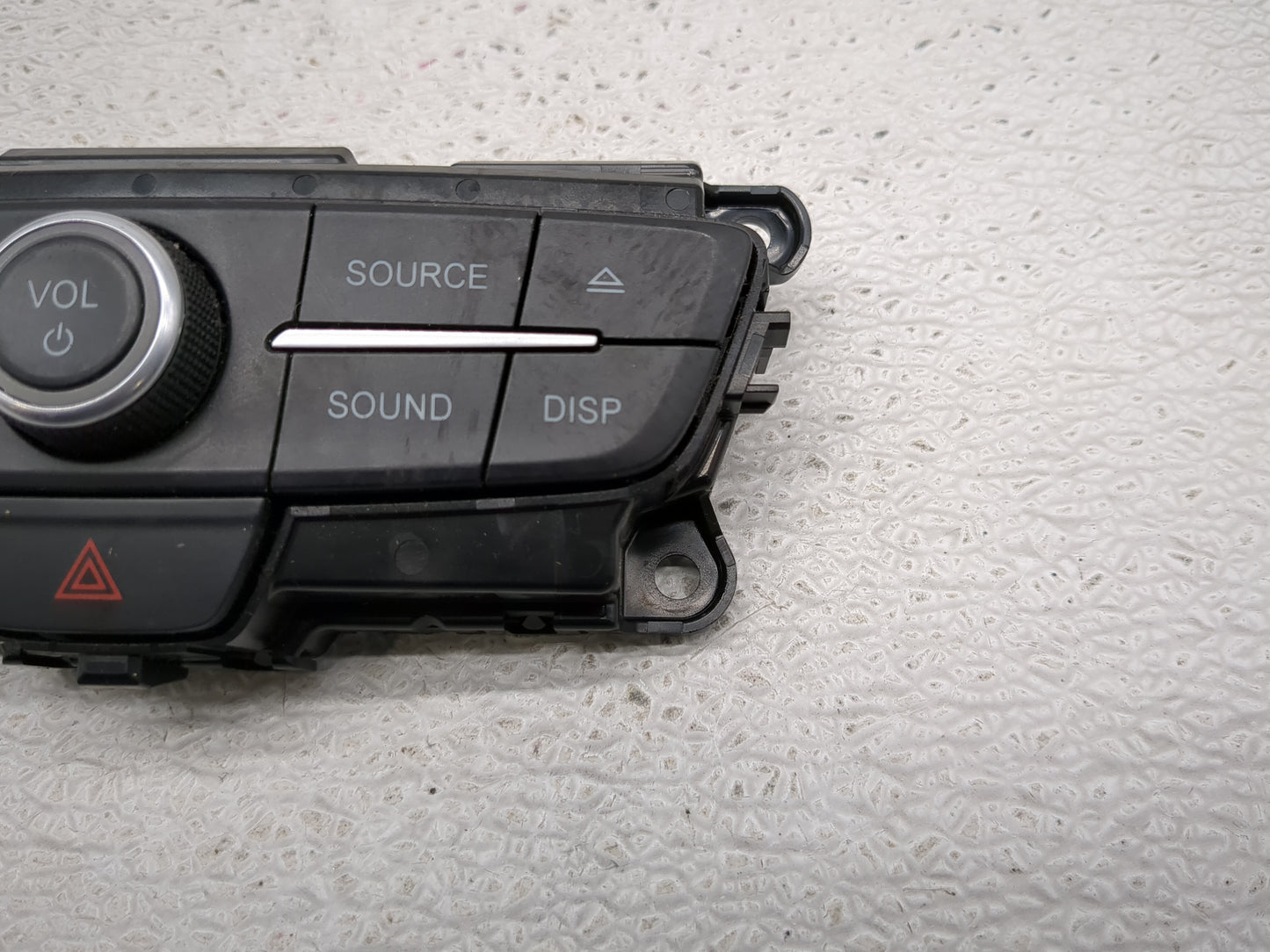 2017-2019 Ford Escape Radio Control Panel - Oemusedautoparts1.com