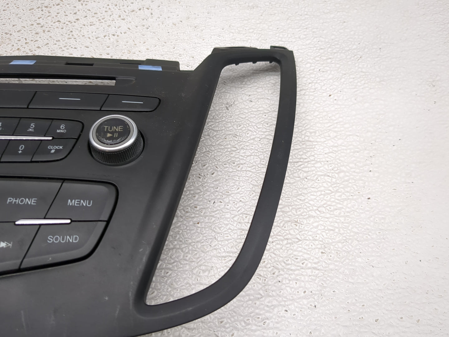 2017-2019 Ford Escape Radio Control Panel - Oemusedautoparts1.com