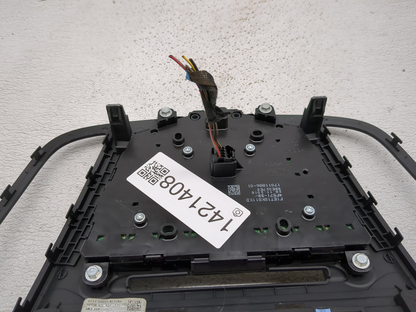 2017-2019 Ford Escape Radio Control Panel - Oemusedautoparts1.com