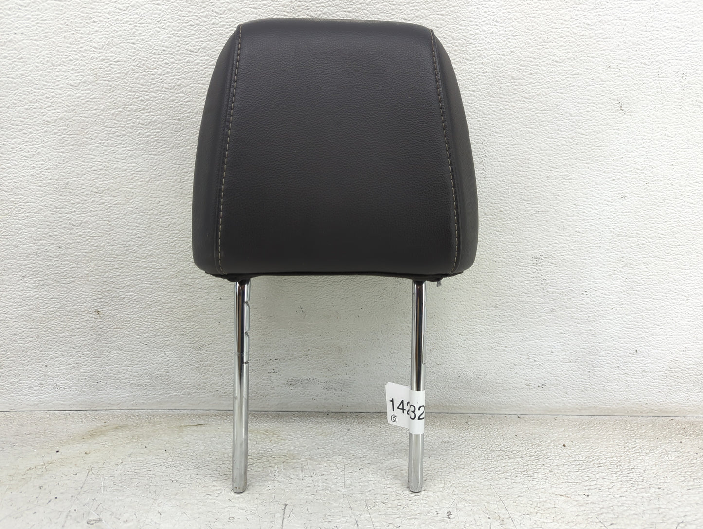 2017 Ford Escape Headrest Head Rest Front Driver Seat Black - Oemusedautoparts1.com