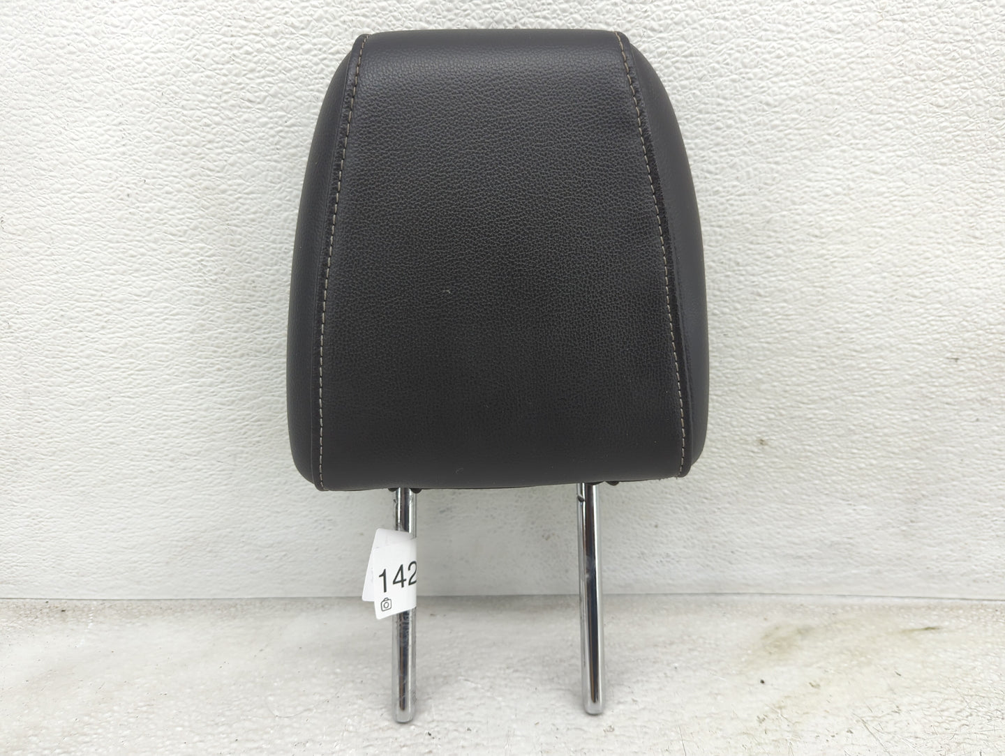 2015-2019 Ford Escape Headrest Head Rest Rear Seat Fits Fits 2015 2016 2017 2018 2019 OEM Used Auto Parts - Oemusedautoparts