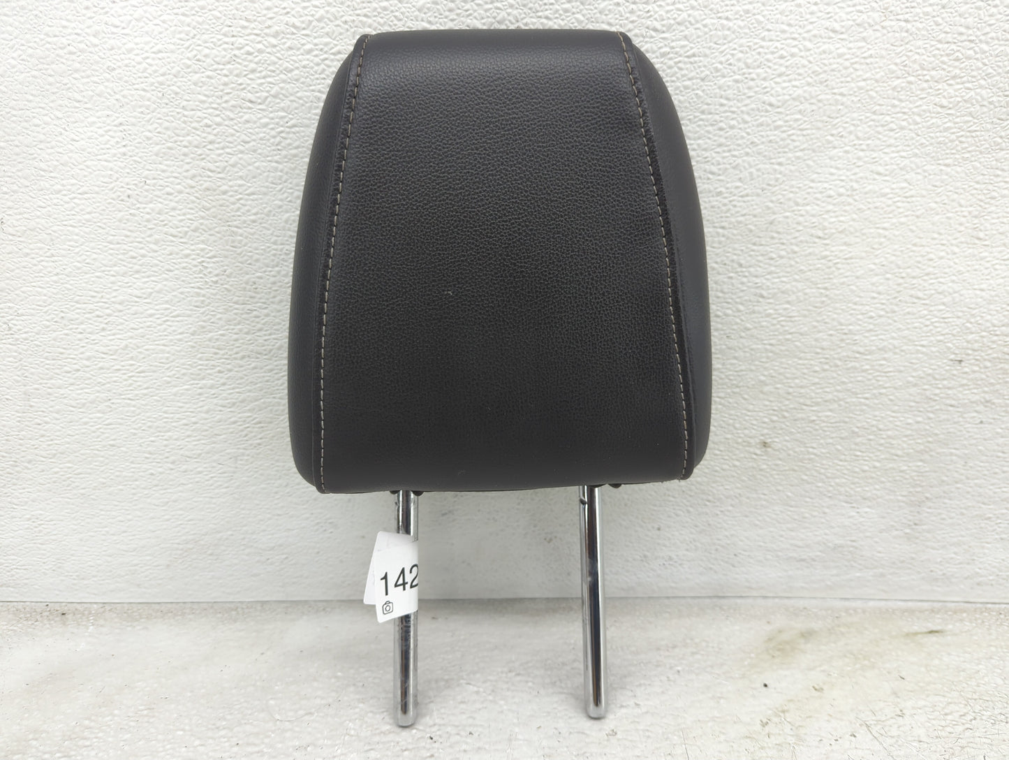 2015-2019 Ford Escape Headrest Head Rest Rear Seat Fits Fits 2015 2016 2017 2018 2019 OEM Used Auto Parts - Oemusedautoparts