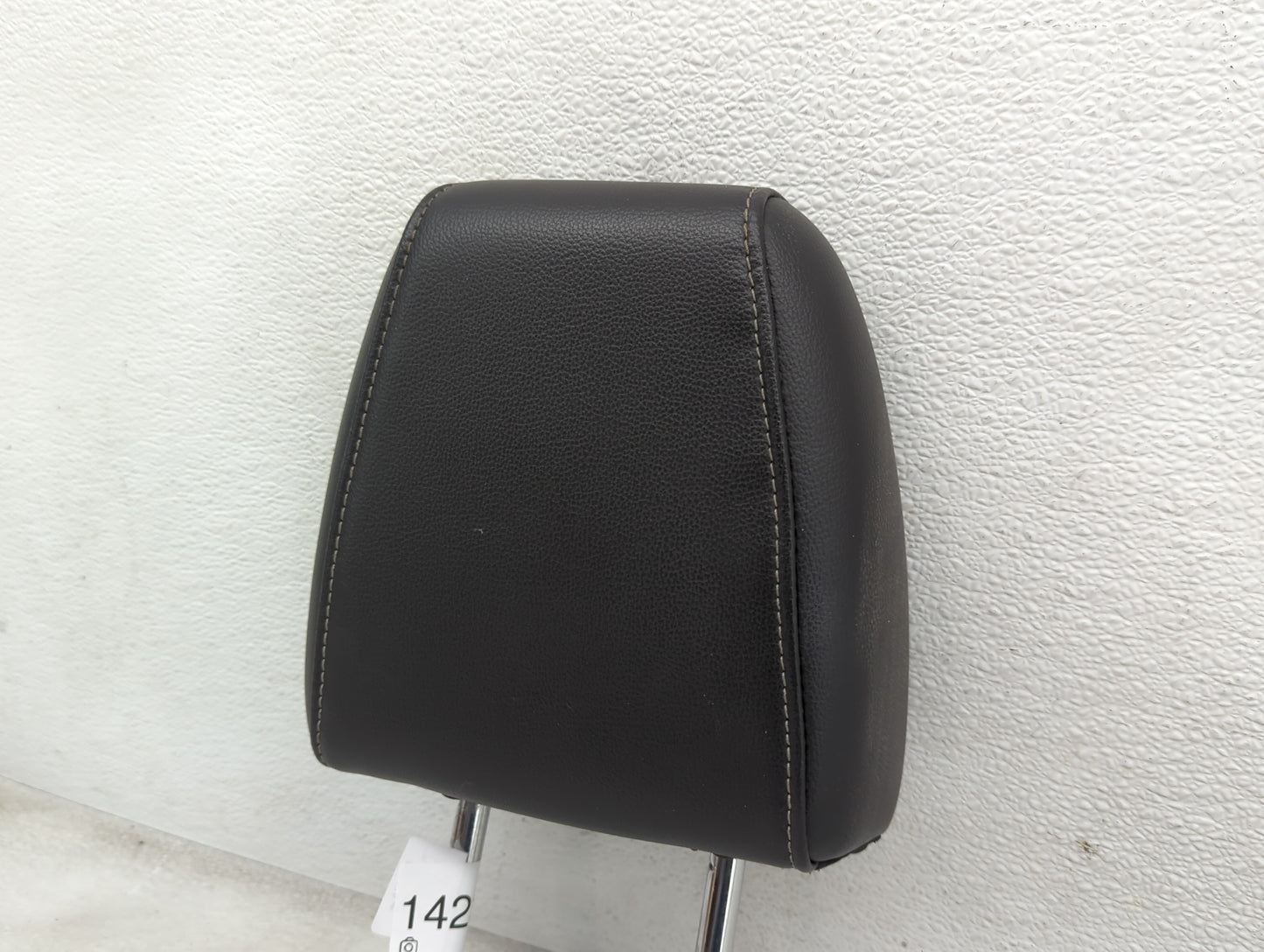 2015-2019 Ford Escape Headrest Head Rest Rear Seat Fits Fits 2015 2016 2017 2018 2019 OEM Used Auto Parts - Oemusedautoparts