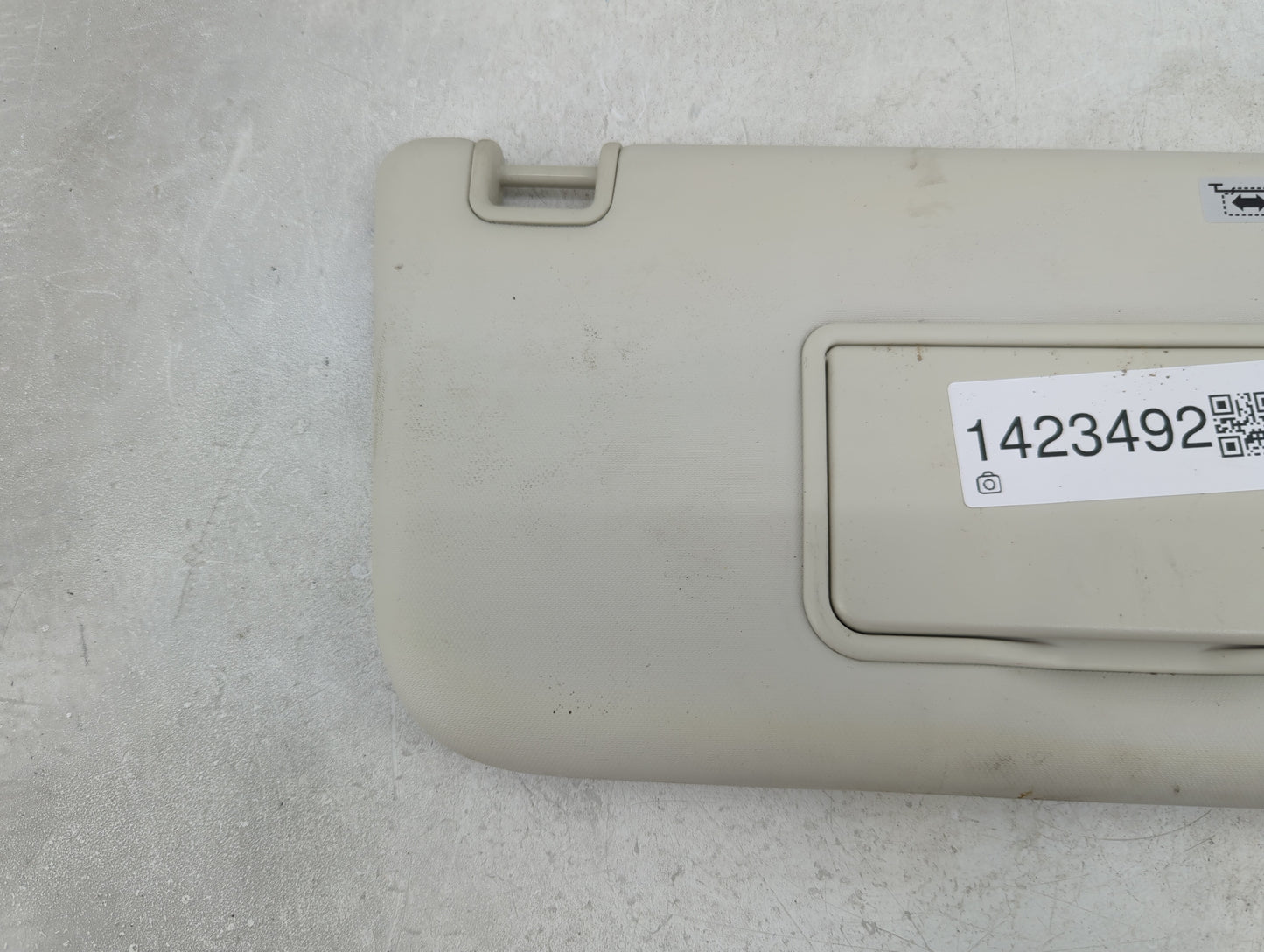 2013-2019 Ford Escape Sun Visor Shade Replacement Passenger Right Mirror Fits Fits 2013 2014 2015 2016 2017 2018 2019 OEM Us