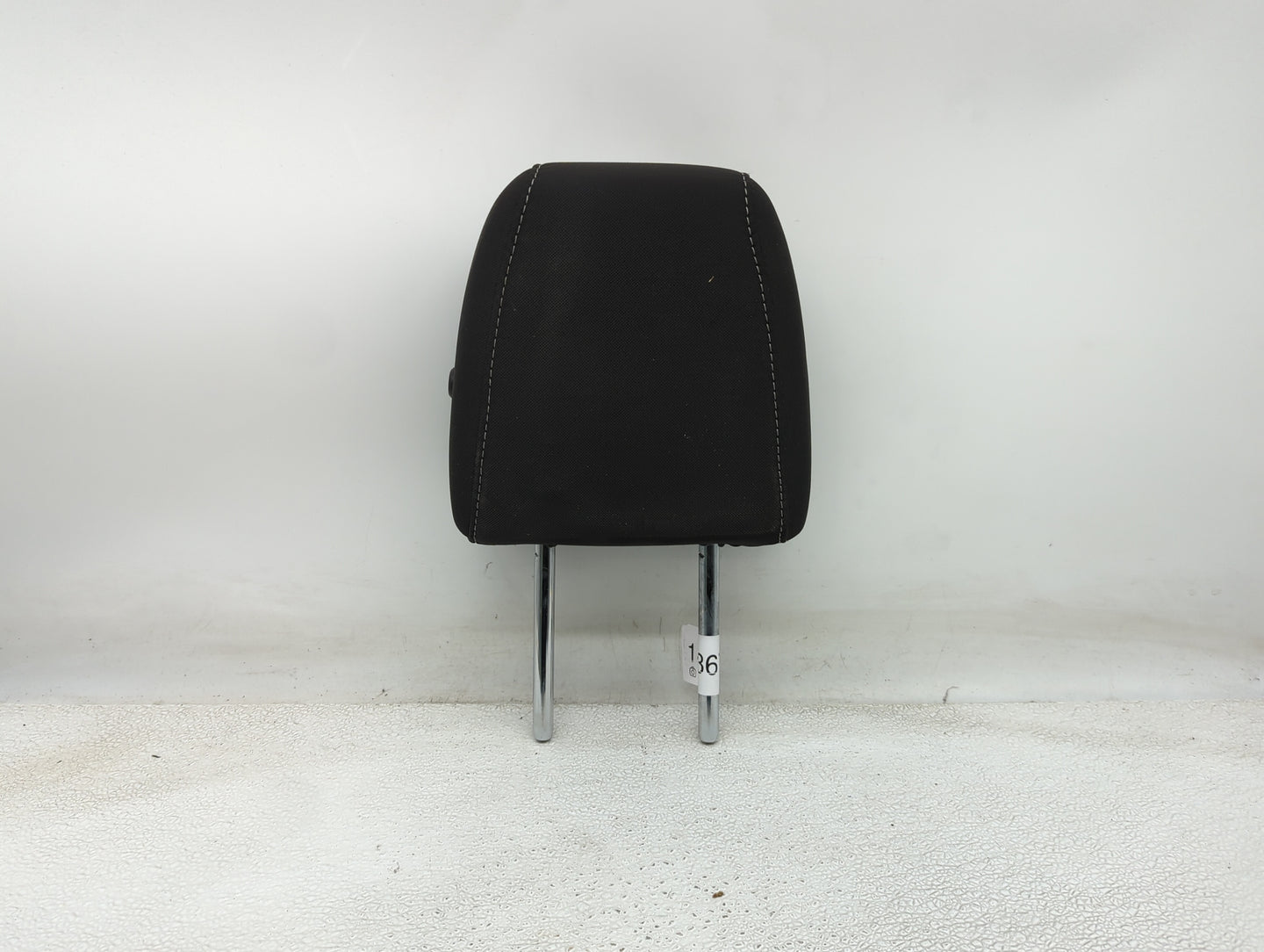 2016-2019 Ford Escape Headrest Head Rest Rear Seat Fits Fits 2016 2017 2018 2019 OEM Used Auto Parts - Oemusedautoparts1.com