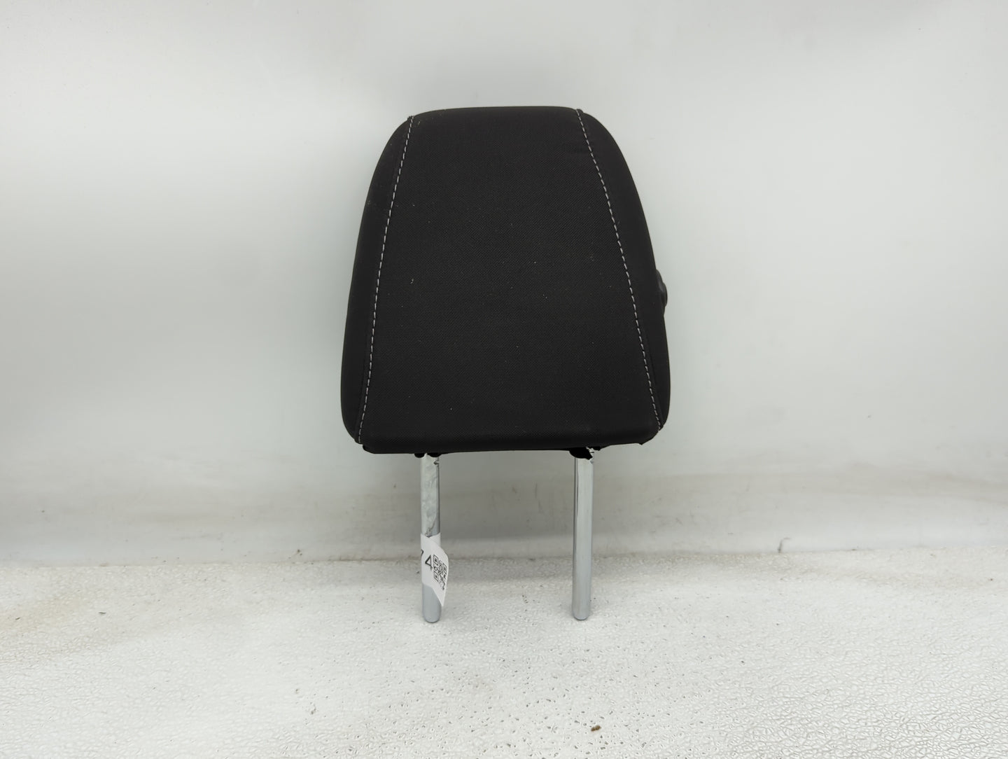 2016-2019 Ford Escape Headrest Head Rest Rear Seat Fits Fits 2016 2017 2018 2019 OEM Used Auto Parts - Oemusedautoparts1.com