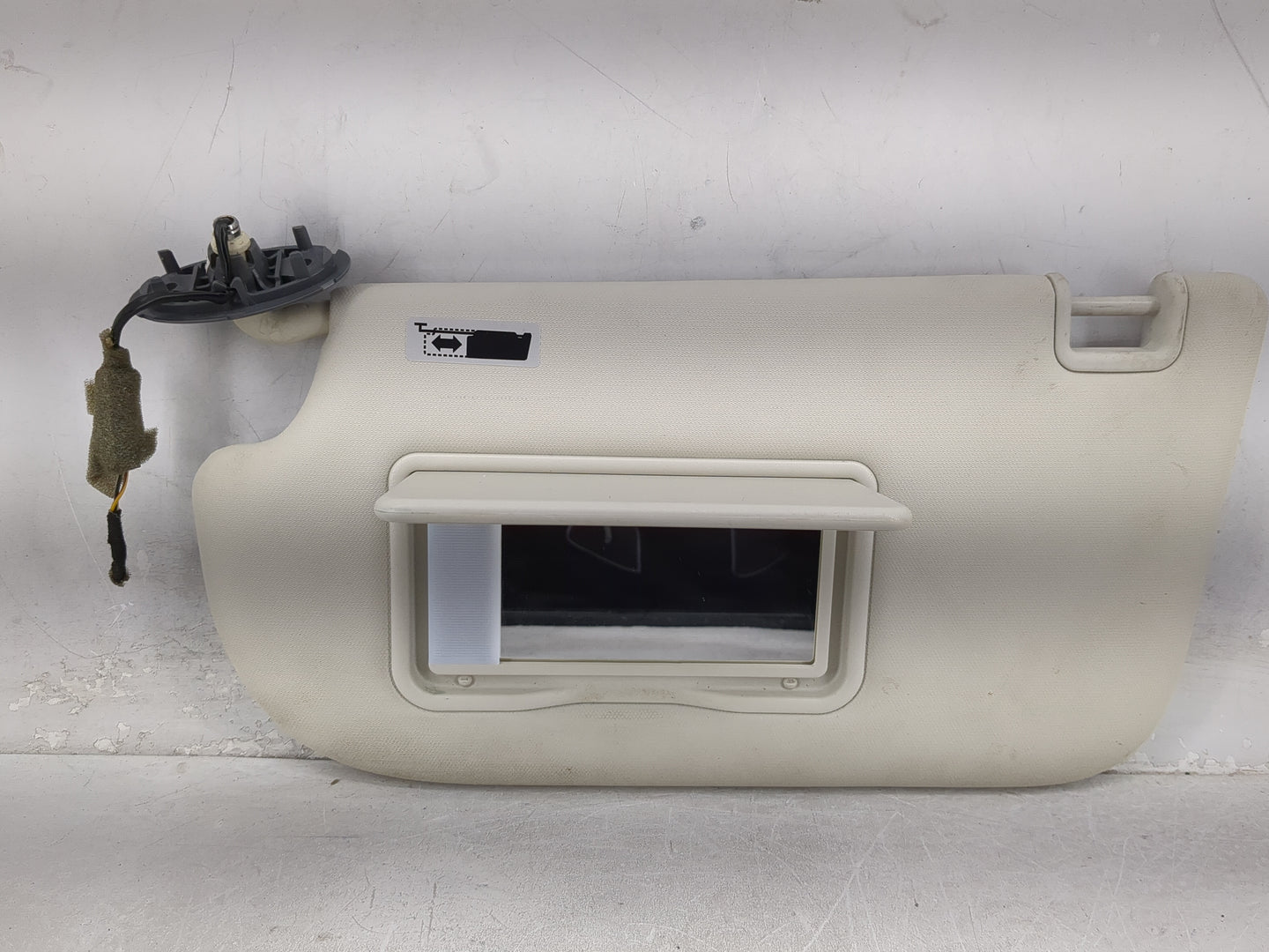 2013-2019 Ford Escape Sun Visor Shade Replacement Driver Left Mirror Fits Fits 2013 2014 2015 2016 2017 2018 2019 OEM Used A
