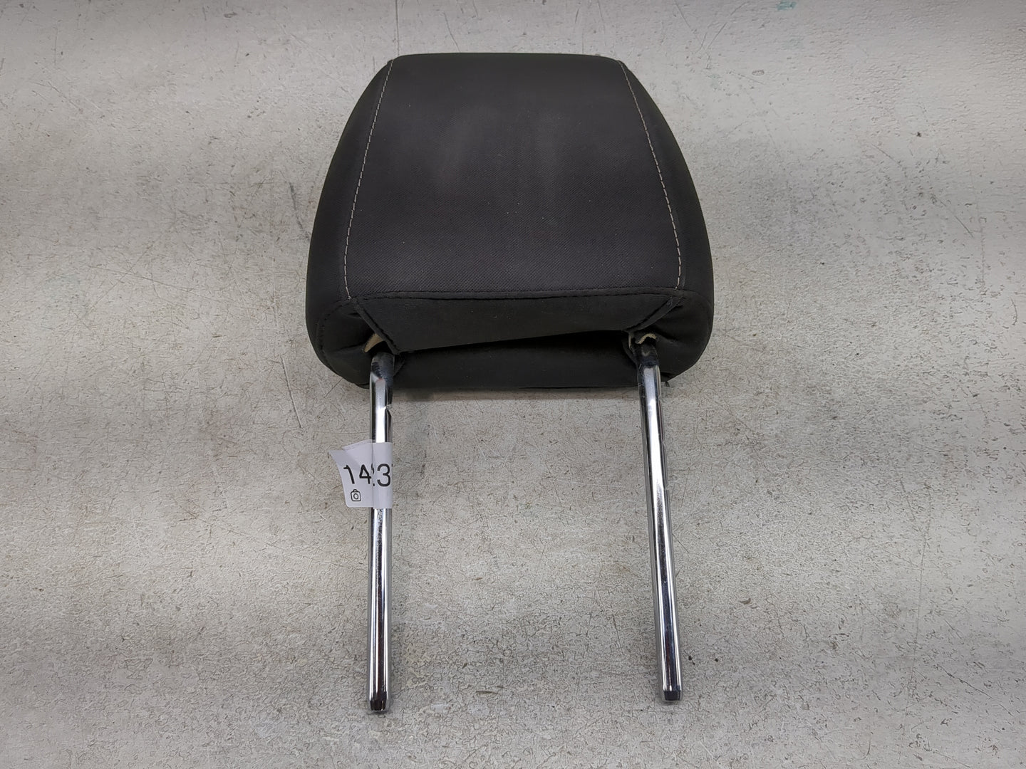 2016-2019 Ford Escape Headrest Head Rest Front Driver Passenger Seat Fits Fits 2016 2017 2018 2019 OEM Used Auto Parts - Oem
