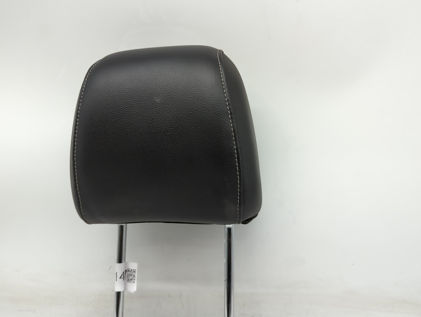2015-2019 Ford Escape Headrest Head Rest Front Driver Passenger Seat - Oemusedautoparts1.com