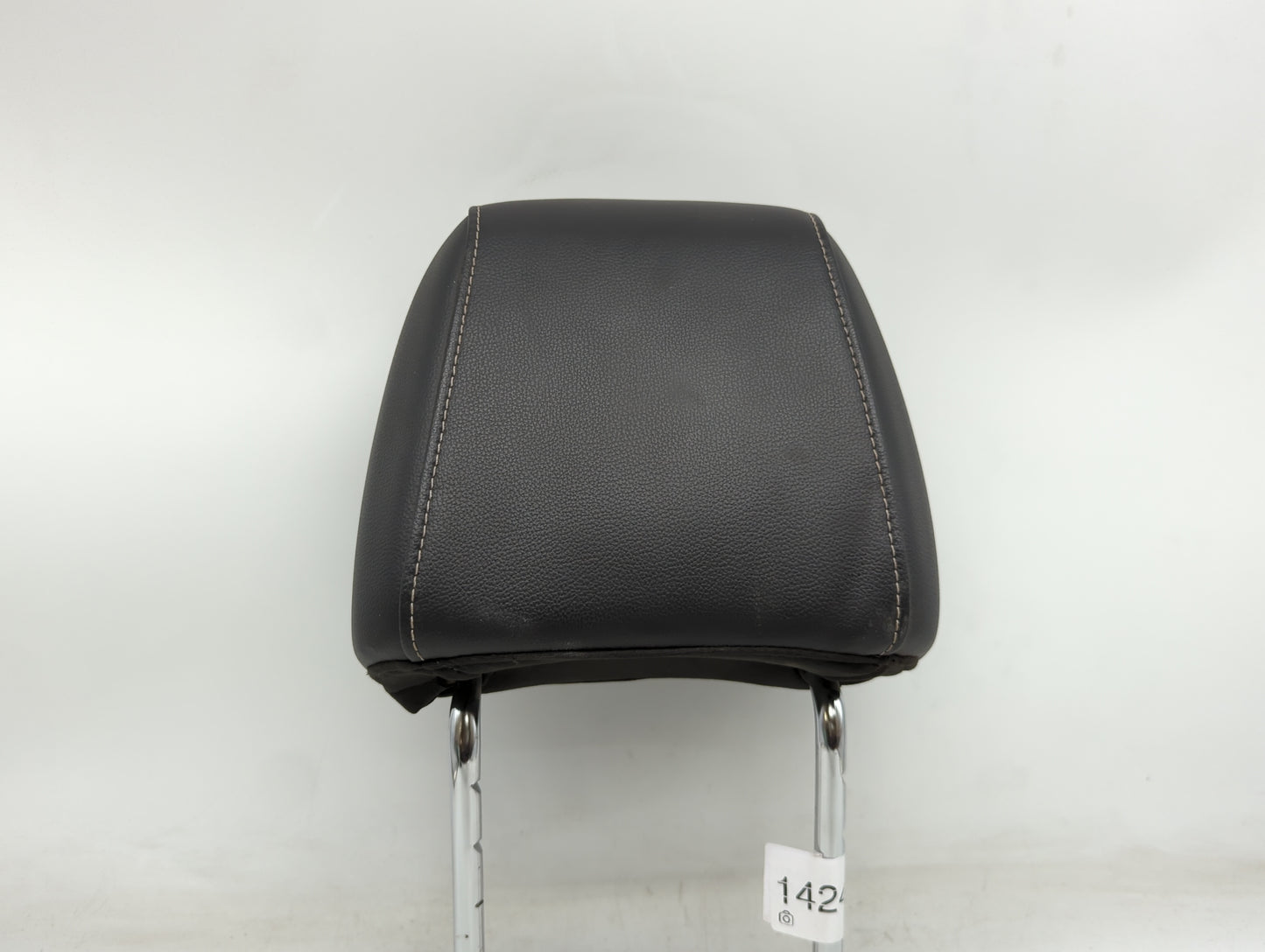 2015-2019 Ford Escape Headrest Head Rest Front Driver Passenger Seat - Oemusedautoparts1.com