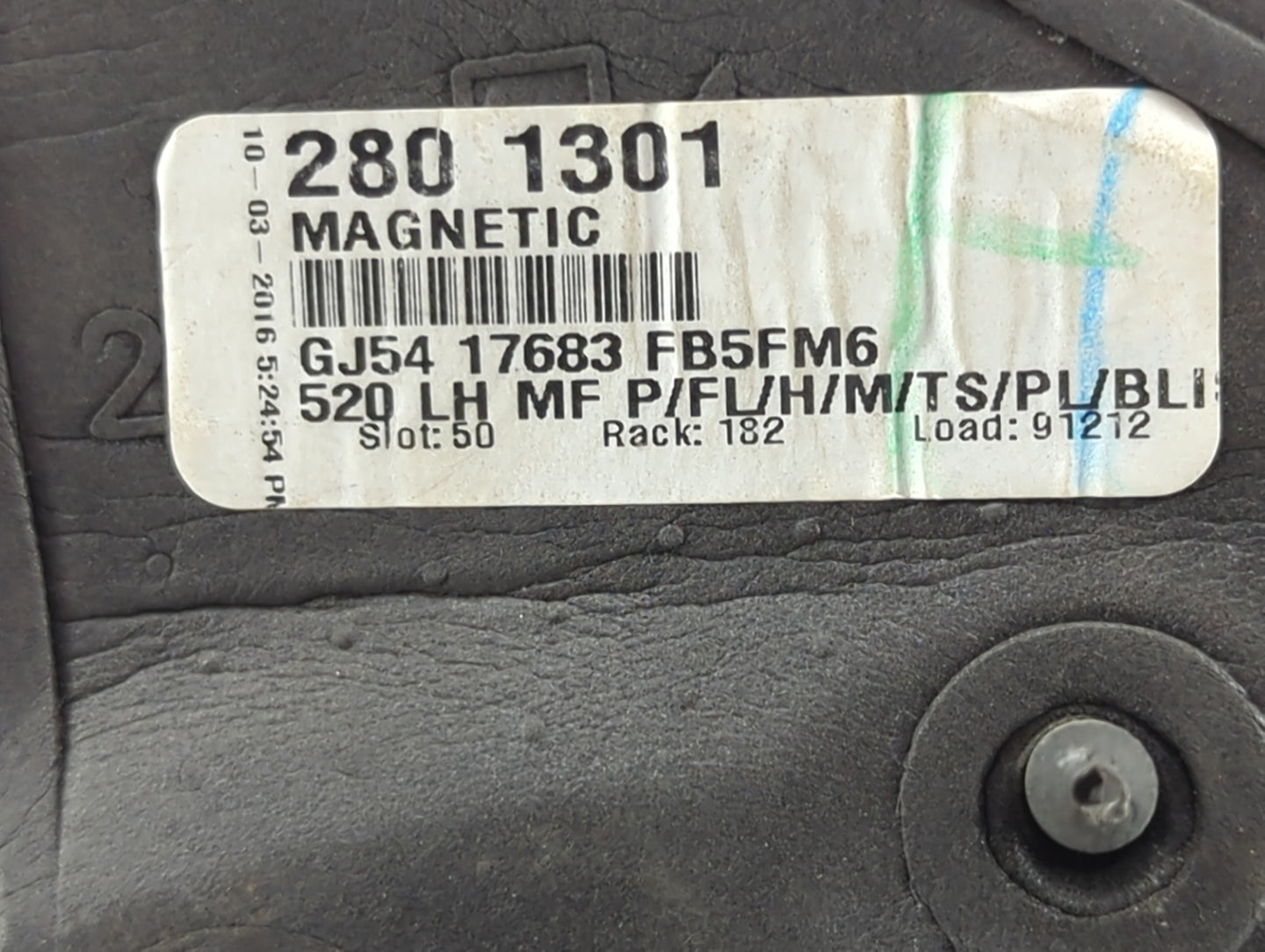 2017-2019 Ford Escape Driver Side View Mirror - Left Door Mirror OEM Used - Oemusedautoparts1.com