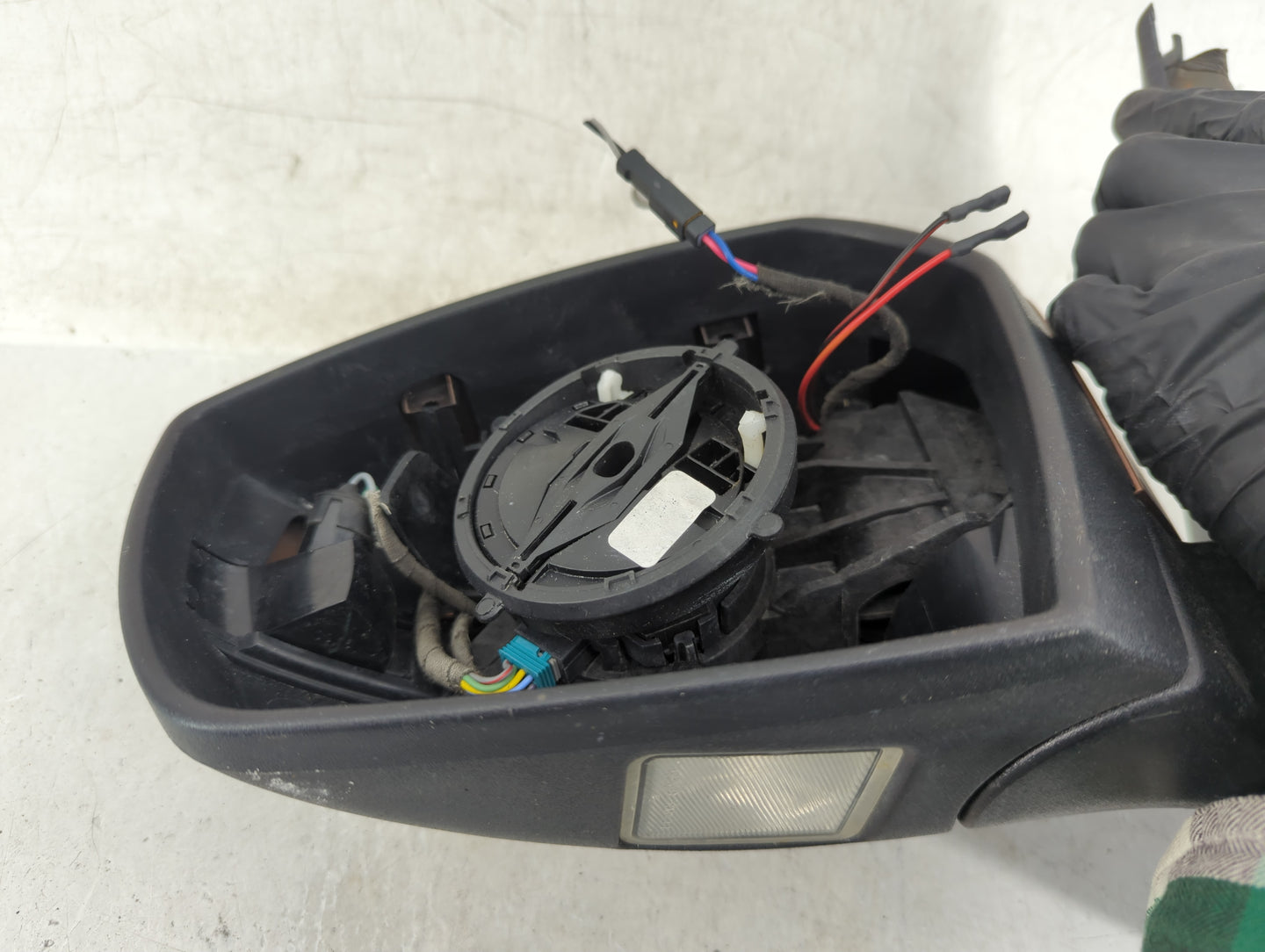 2017-2019 Ford Escape Driver Side View Mirror - Left Door Mirror OEM Used - Oemusedautoparts1.com