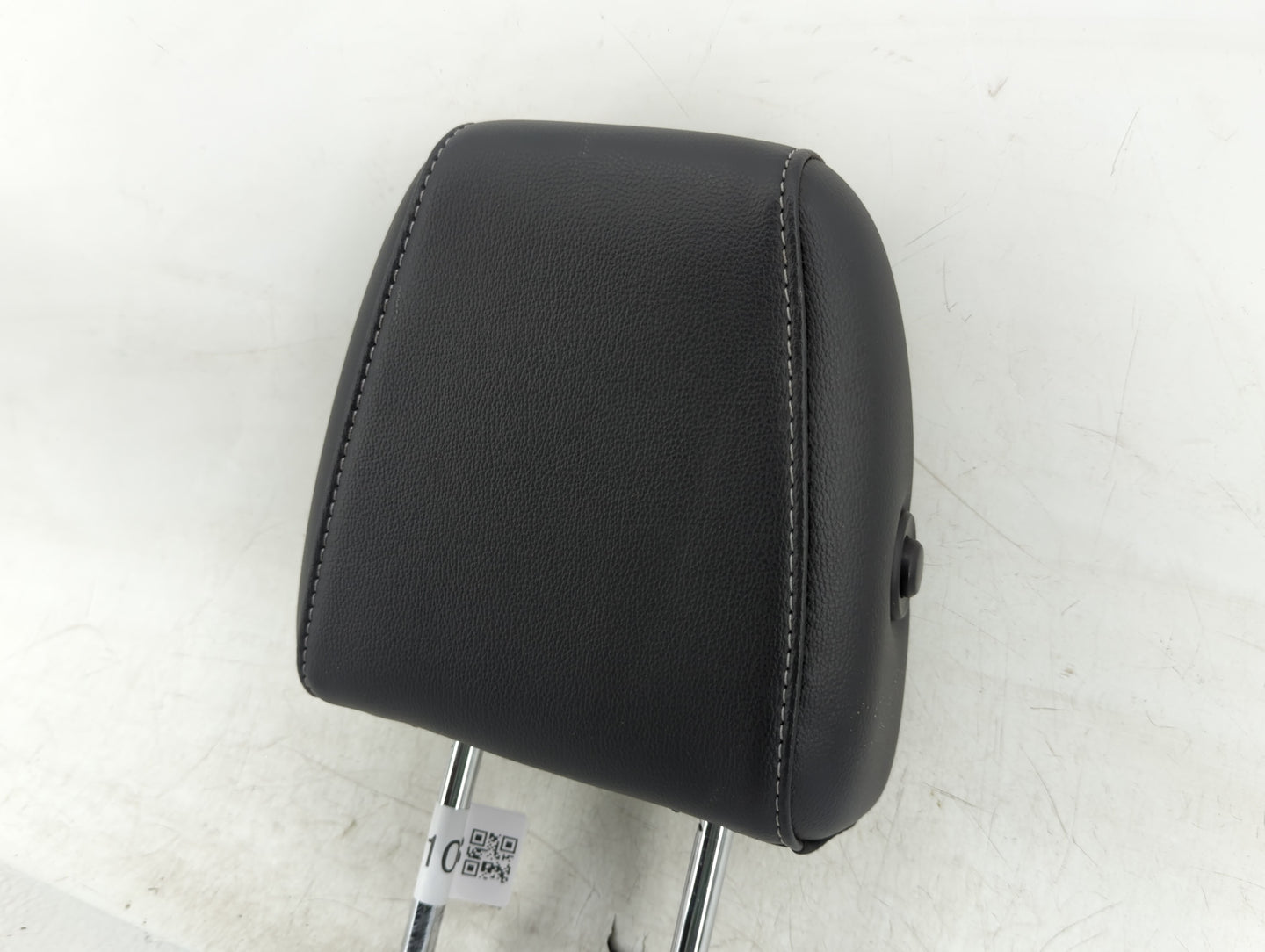 2017 Ford Escape Headrest Head Rest Rear Seat Fits OEM Used Auto Parts - Oemusedautoparts1.com