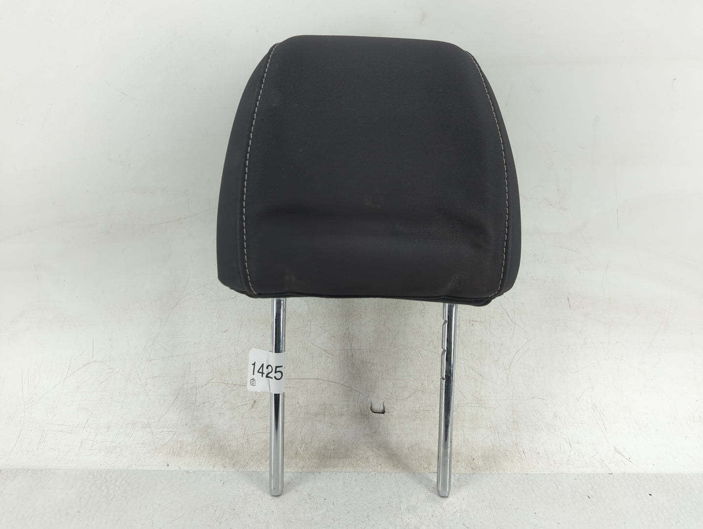 2017 Ford Escape Headrest Head Rest Front Driver Passenger Seat Fits OEM Used Auto Parts - Oemusedautoparts1.com