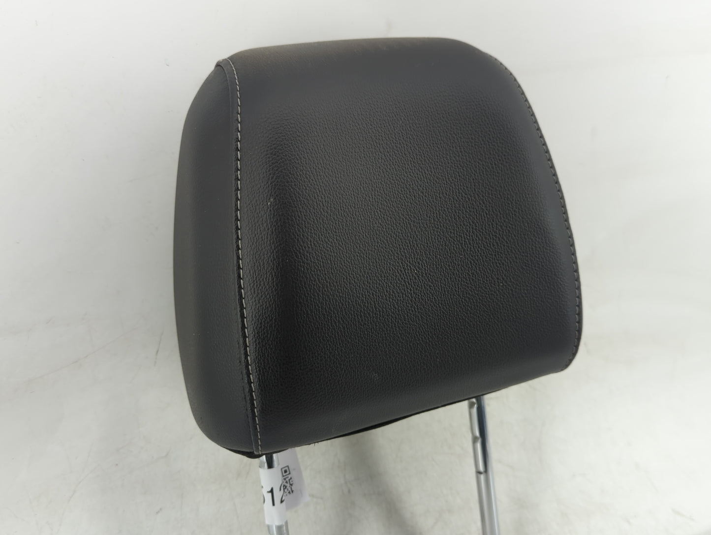 2017 Ford Escape Headrest Head Rest Front Driver Seat Black - Oemusedautoparts1.com