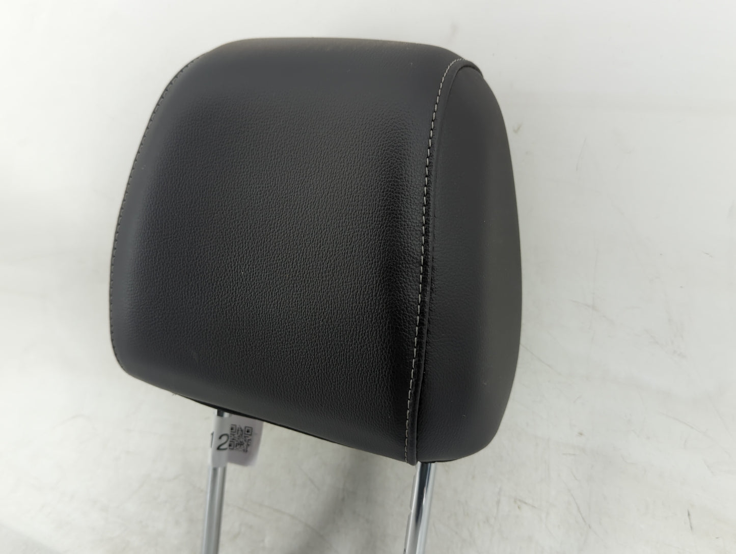 2017 Ford Escape Headrest Head Rest Front Driver Seat Black - Oemusedautoparts1.com