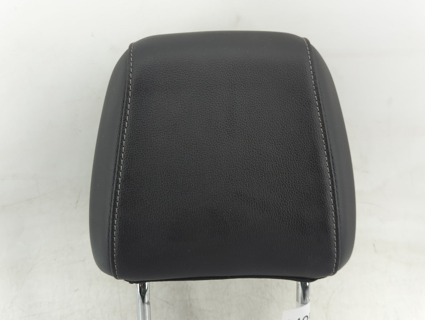 2017 Ford Escape Headrest Head Rest Front Driver Seat Black - Oemusedautoparts1.com