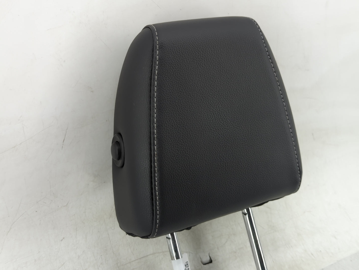 2017 Ford Escape Headrest Head Rest Rear Seat Fits OEM Used Auto Parts - Oemusedautoparts1.com