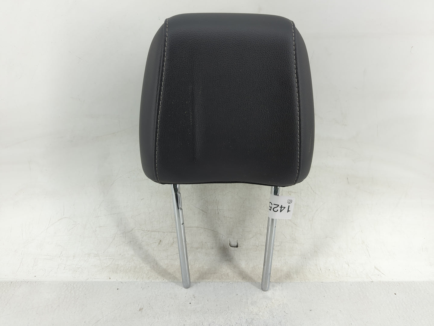 2017 Ford Escape Headrest Head Rest Front Driver Passenger Seat Fits OEM Used Auto Parts - Oemusedautoparts1.com