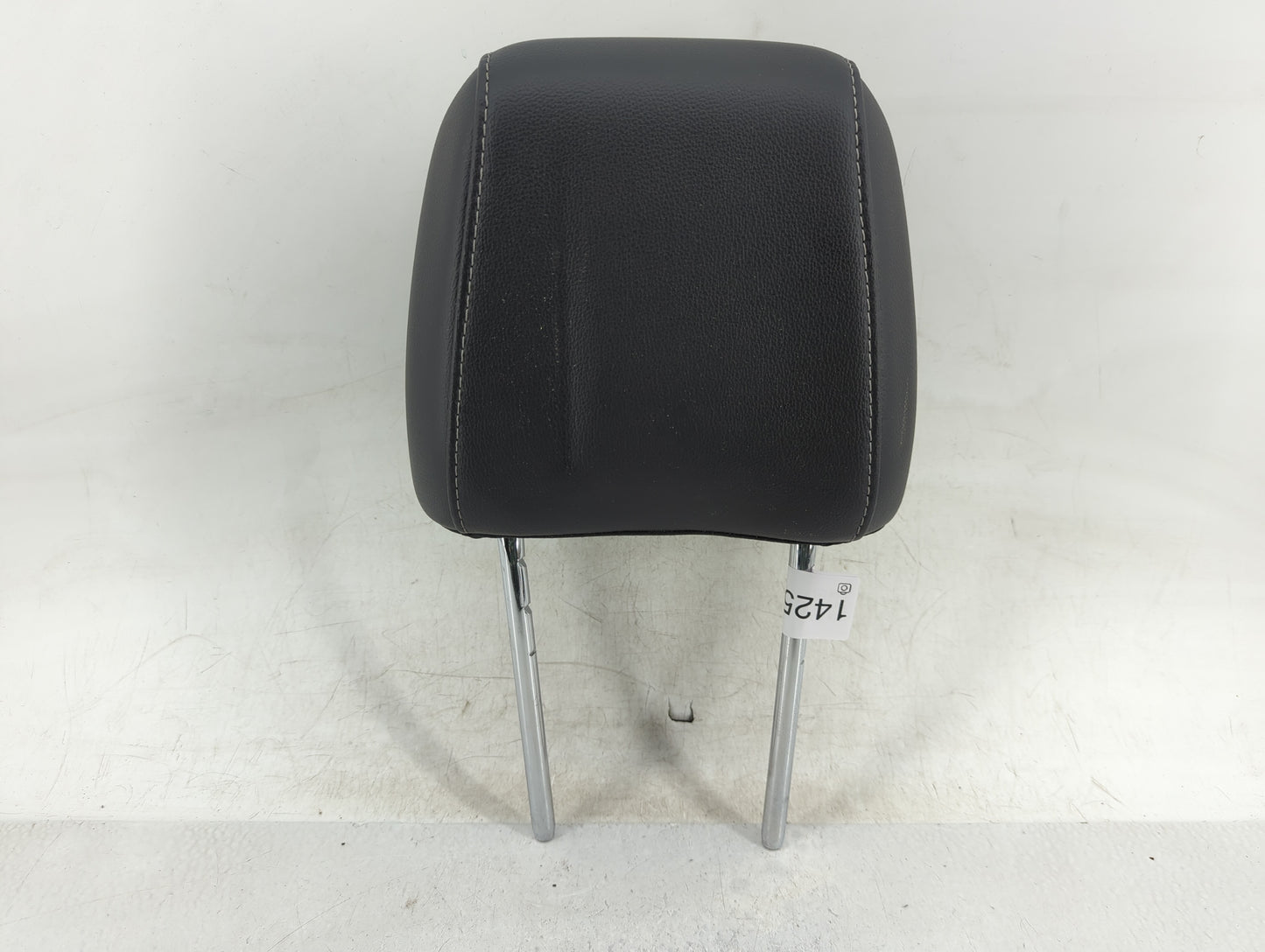 2017 Ford Escape Headrest Head Rest Front Driver Passenger Seat Fits OEM Used Auto Parts - Oemusedautoparts1.com