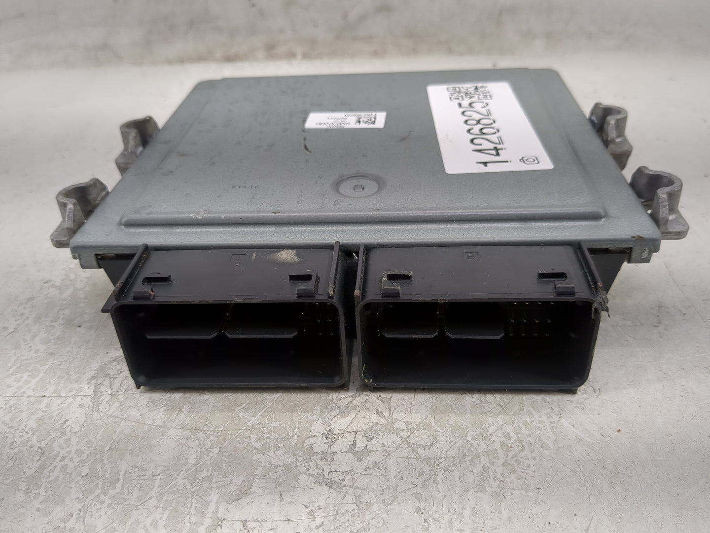 2017-2019 Ford Escape PCM Engine Control Computer ECU ECM PCU OEM P/N:HJ5A-12A650-MA FV6A-12B684-AB Fits Fits 2017 2018 2019