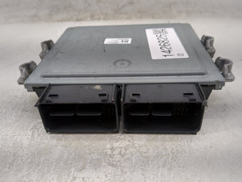 compare product 2017-2019 Ford Escape PCM Engine Control Computer ECU ECM PCU OEM P/N:HJ5A-12A650-MA FV6A-12B684-AB Fits Fits 2017 2018 2019 OEM Used Auto Parts