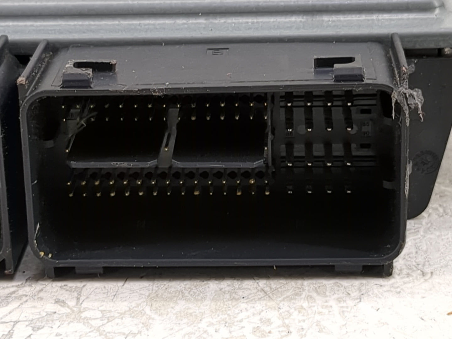 2017-2019 Ford Escape PCM Engine Control Computer ECU ECM PCU OEM P/N:HJ5A-12A650-MA FV6A-12B684-AB Fits Fits 2017 2018 2019