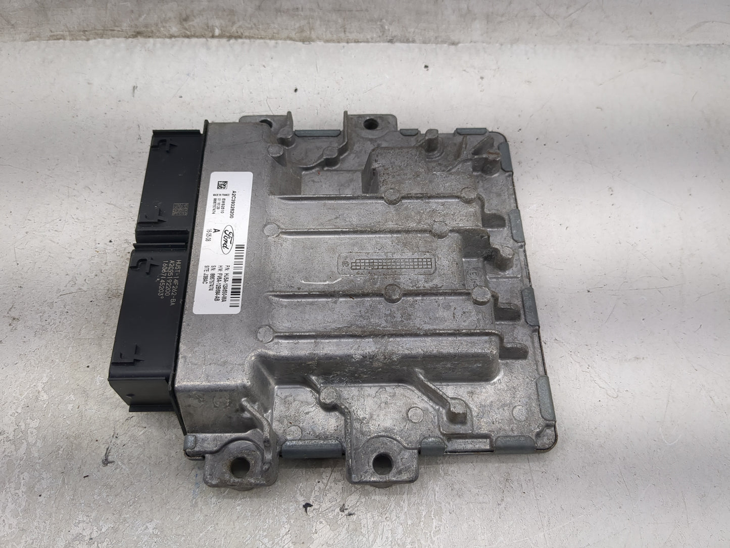 2017-2019 Ford Escape PCM Engine Control Computer ECU ECM PCU OEM P/N:HJ5A-12A650-MA FV6A-12B684-AB Fits Fits 2017 2018 2019