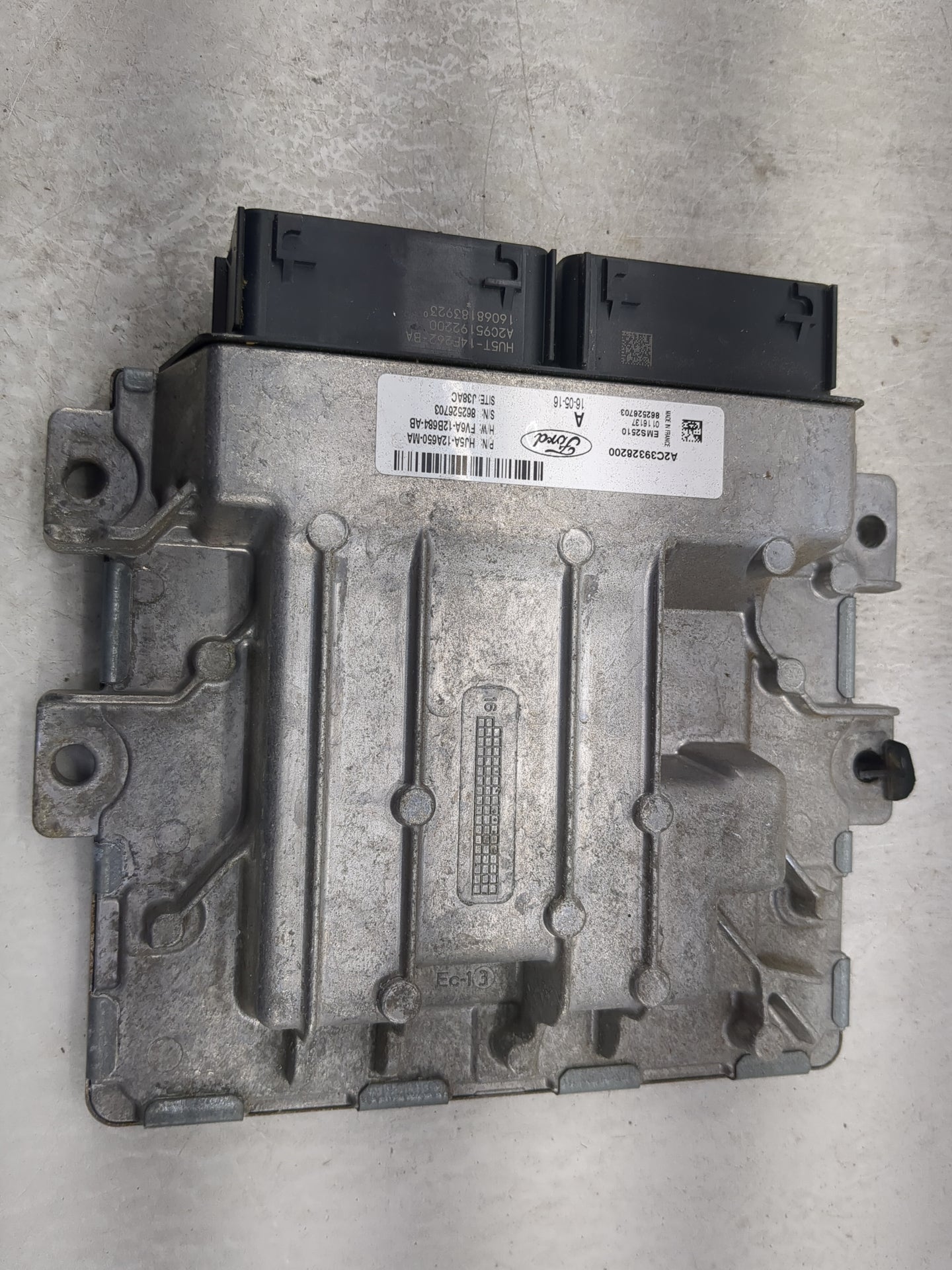 2017-2019 Ford Escape PCM Engine Control Computer ECU ECM PCU OEM P/N:FV6A-12B684-AB Fits Fits 2017 2018 2019 OEM Used Auto 
