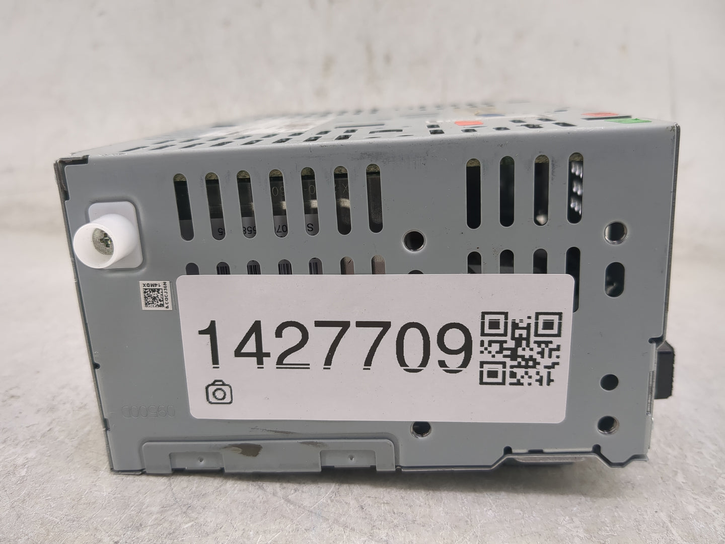2017 Ford Escape Radio AM FM Cd Player Receiver Replacement Fits OEM Used Auto Parts - Oemusedautoparts1.com